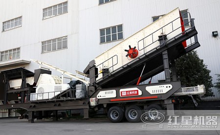車載流動錘式破碎機多少錢？產量多高？
