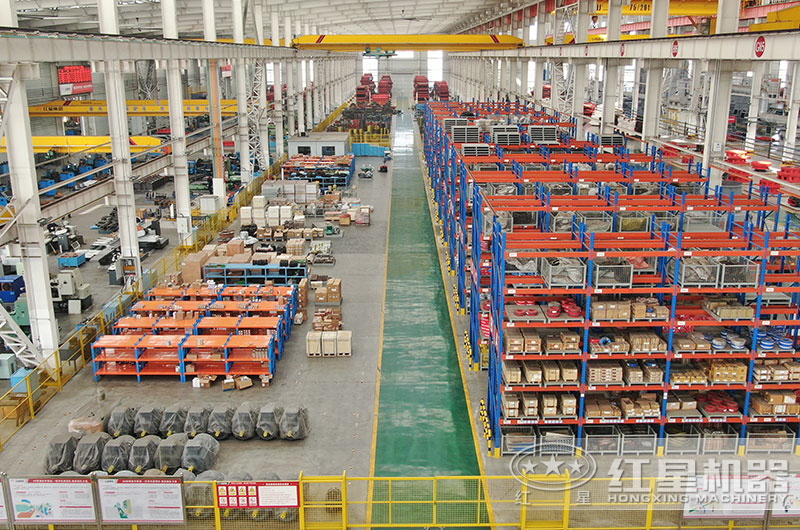 紅星機(jī)器廠(chǎng)區(qū)一側(cè)