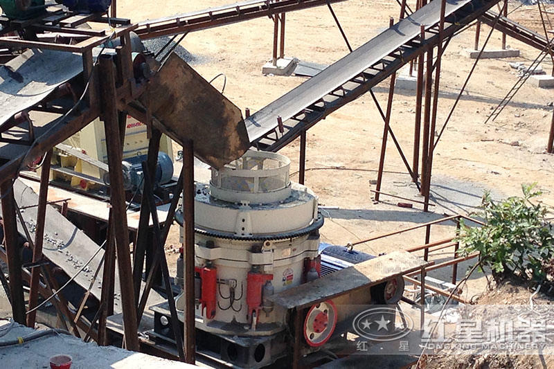 多缸液壓圓錐破生產(chǎn)現(xiàn)場(chǎng) 多缸液壓圓錐破生產(chǎn)現(xiàn)場(chǎng)