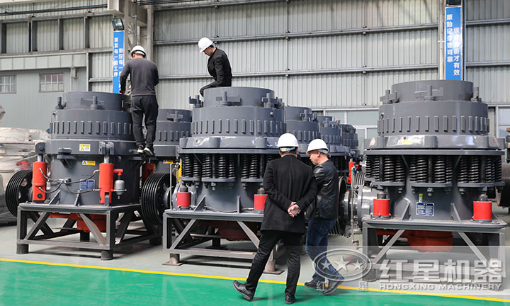 多家對比后二次到廠，選擇兩臺圓錐破