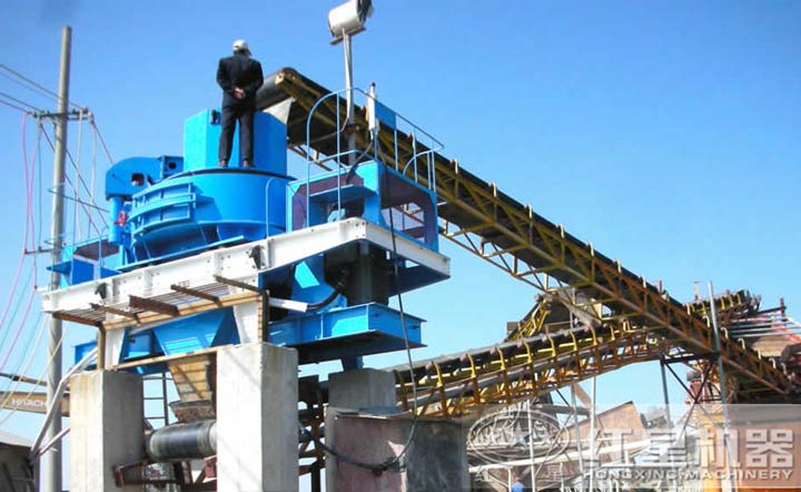 用戶制砂現(xiàn)場，點(diǎn)擊咨詢獲得生產(chǎn)線配置及報(bào)價(jià)