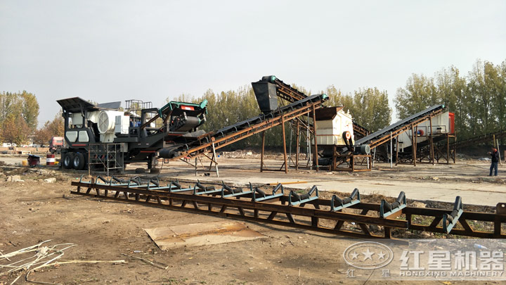 移動式石英砂生產(chǎn)線現(xiàn)場，可就近安排參觀